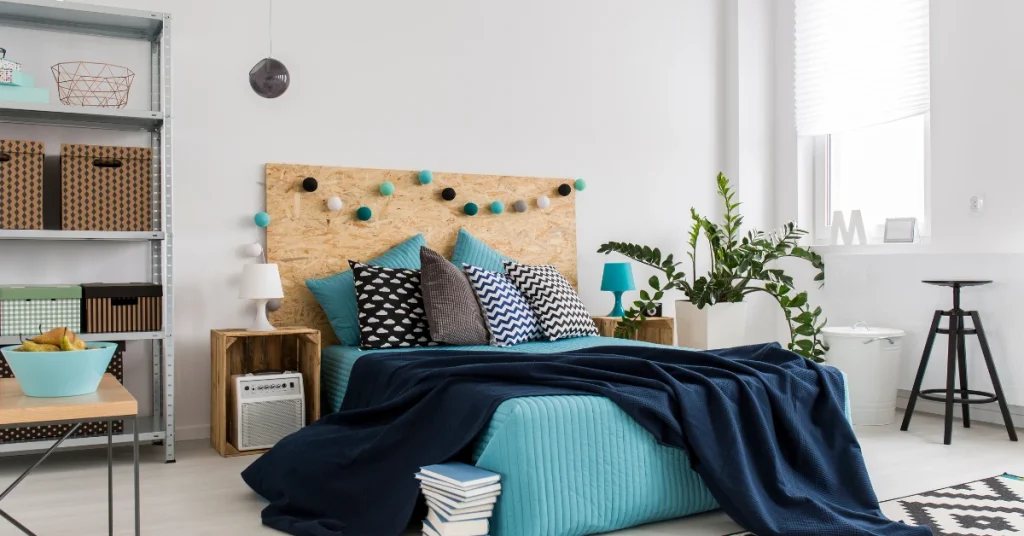 Real-Life Inspiration: A Simple Bedroom Makeover